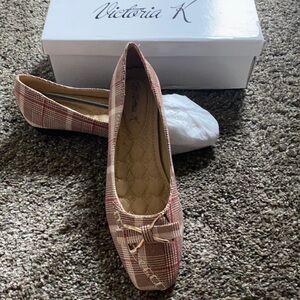 Victoria K Women’s Red Plaid Shoes 8.5 NIB